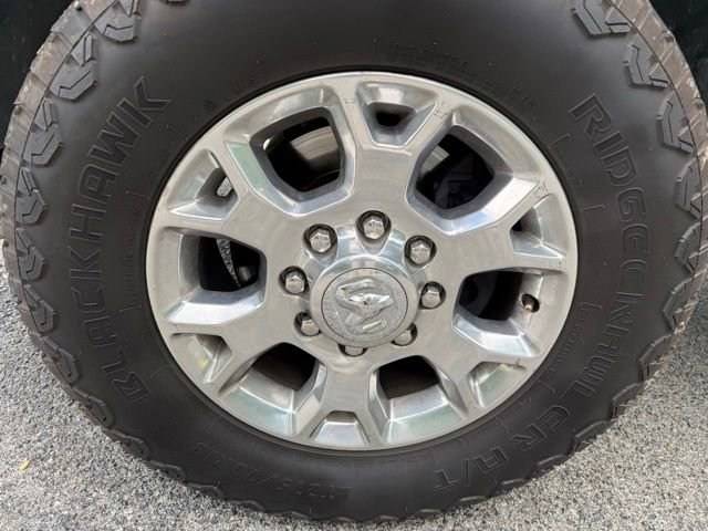 Used 2024 RAM 2500 Laramie AWD/4WD image 10