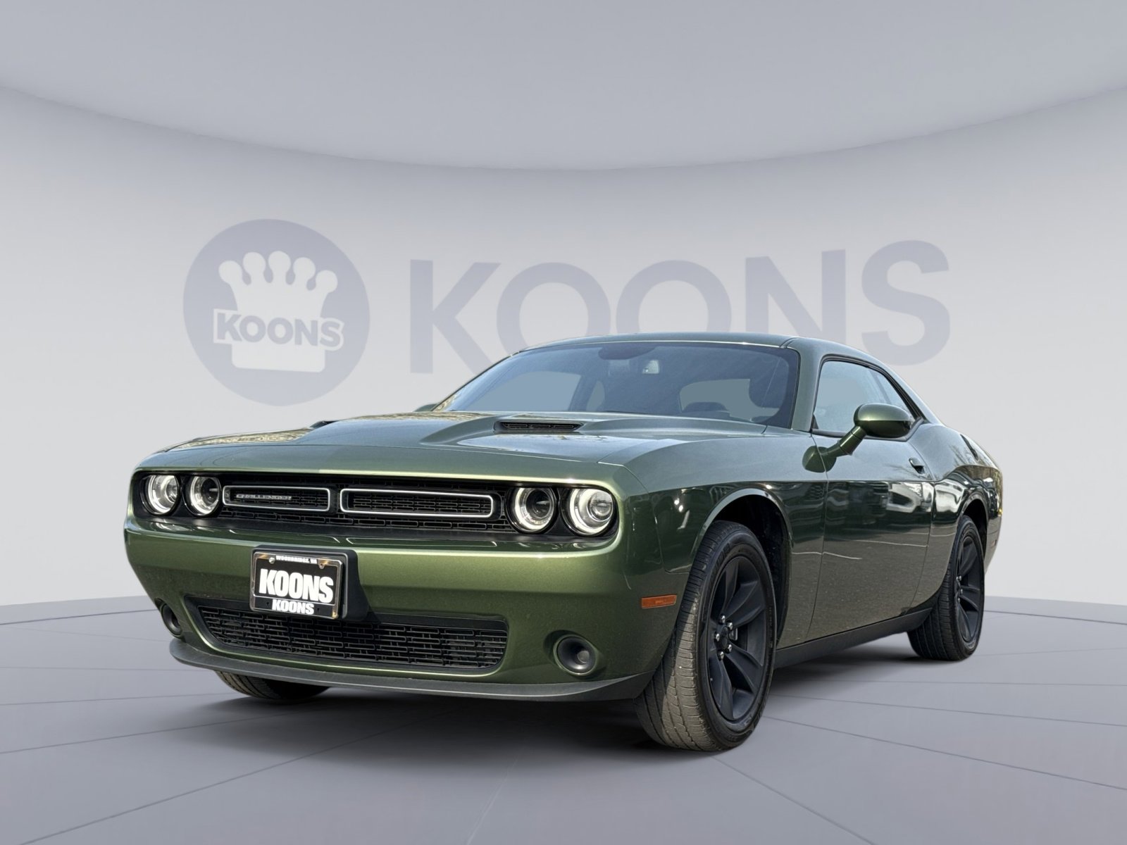 Used 2023 Dodge Challenger SXT w/ Cold Weather Group image 1
