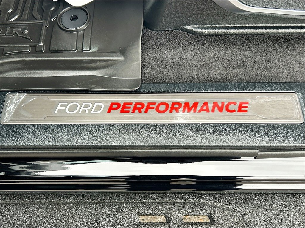 Used 2025 Ford F150 Raptor image 33