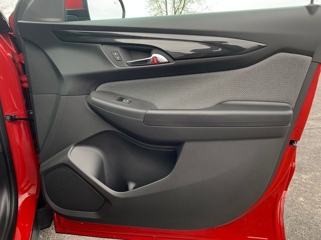 Used 2026 Chevrolet TrailBlazer LT w/ LT Cold Weather Package image 31