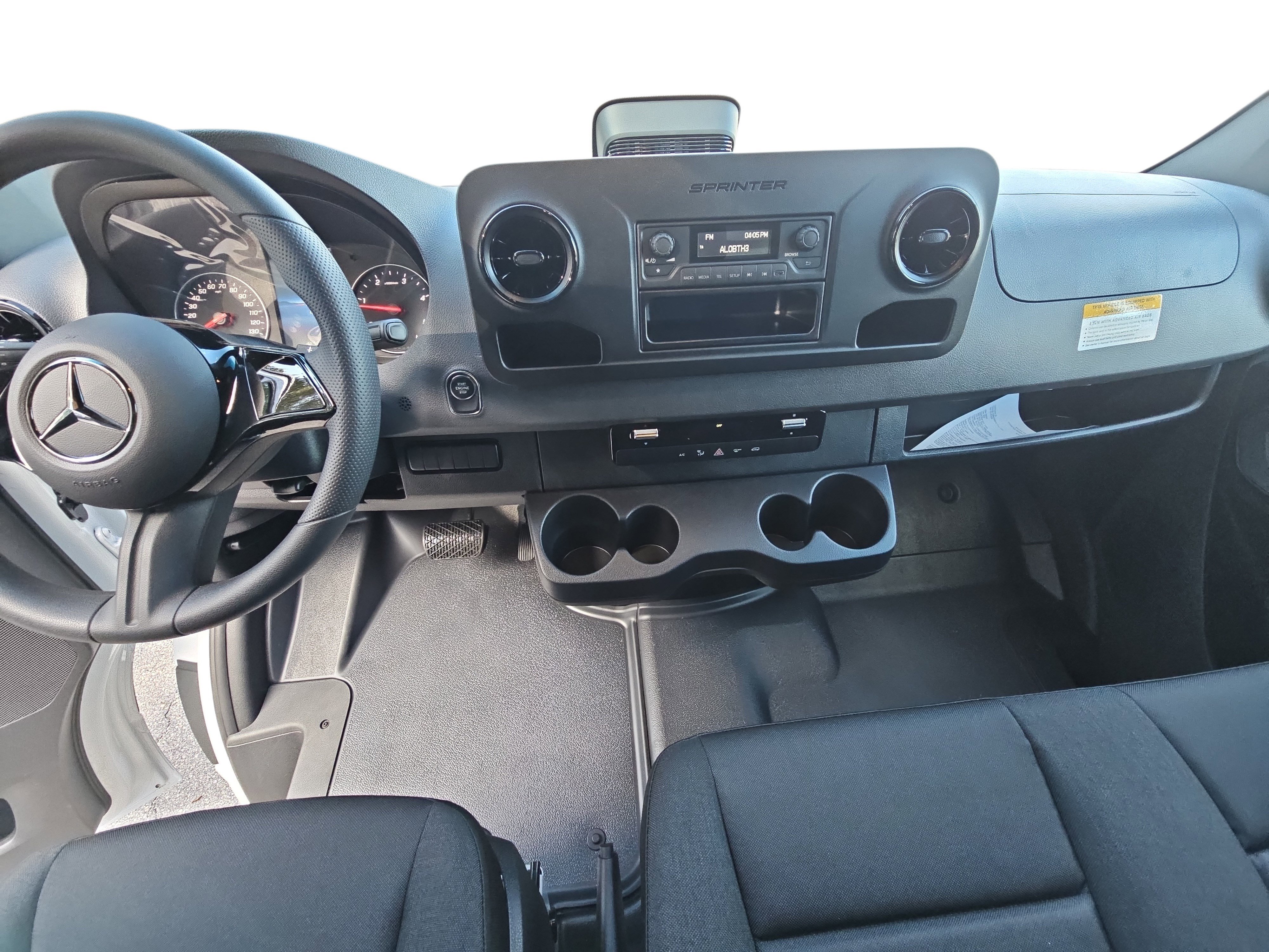 New 2026 Mercedes-Benz Sprinter 2500 image 9