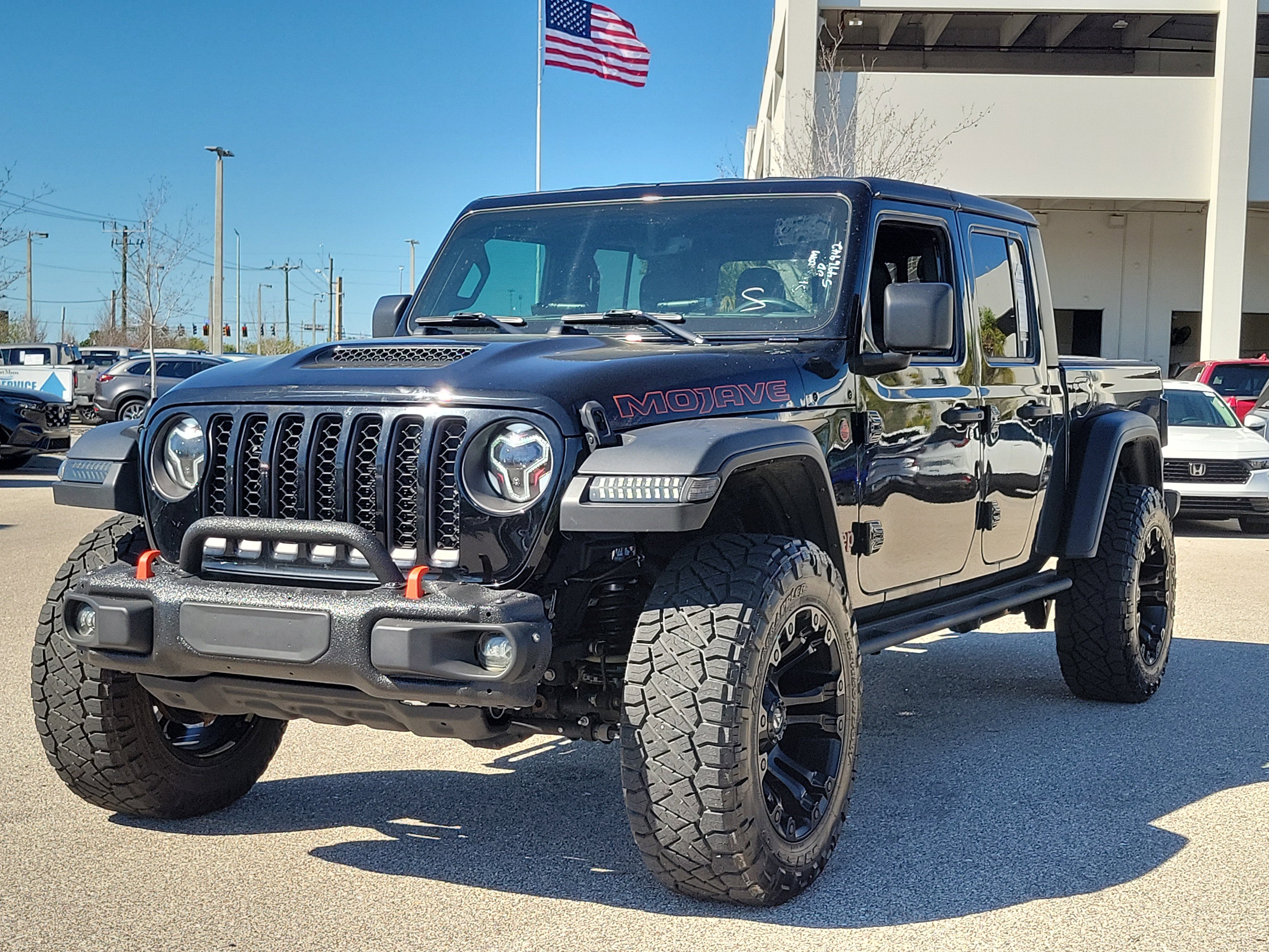Used 2023 Jeep Gladiator Mojave w/ Cold Weather Group image 3