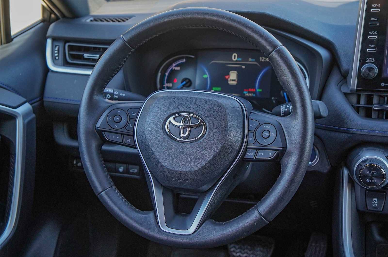 Used 2022 Toyota RAV4 XSE image 26