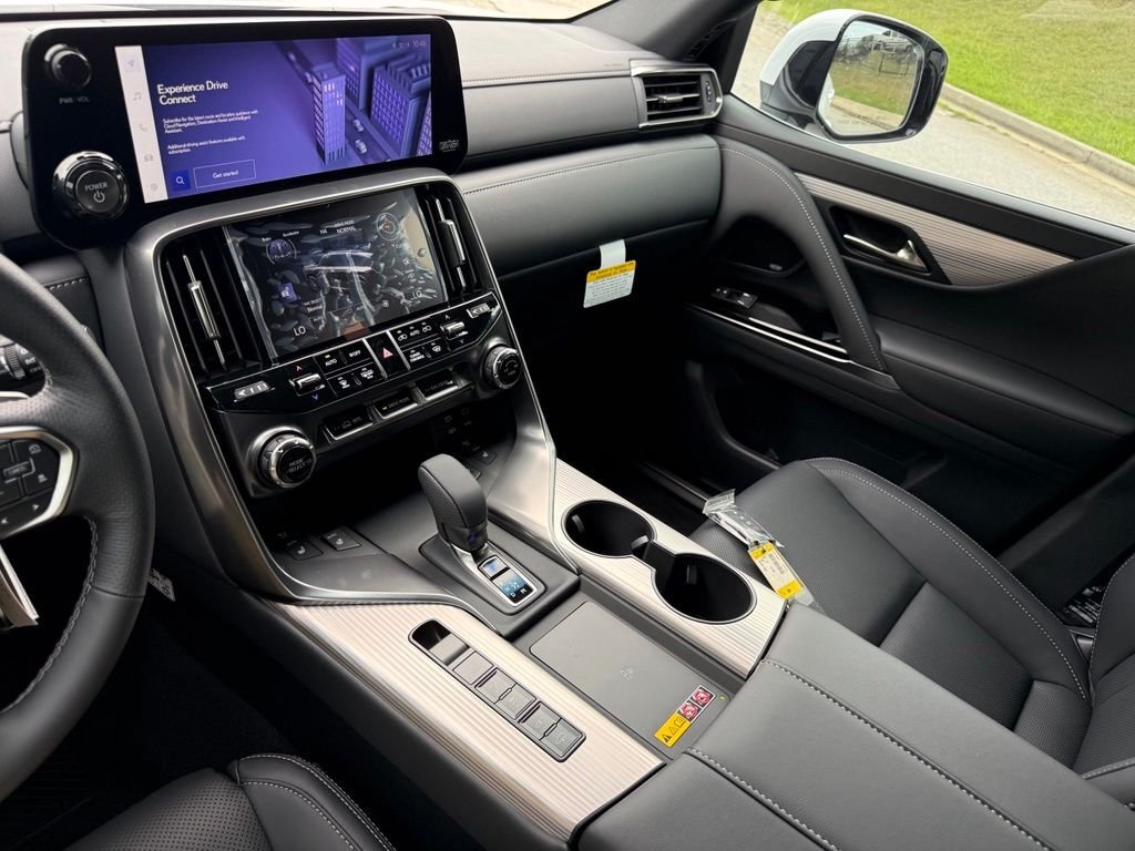 New 2026 Lexus LX 700h F Sport AWD/4WD image 31