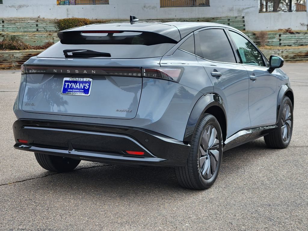 Used 2025 Nissan Ariya AWD image 5