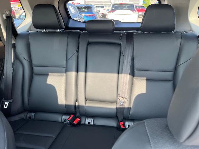 Certified 2023 Nissan Rogue SV w/ SV Premium B Package AWD/4WD image 13