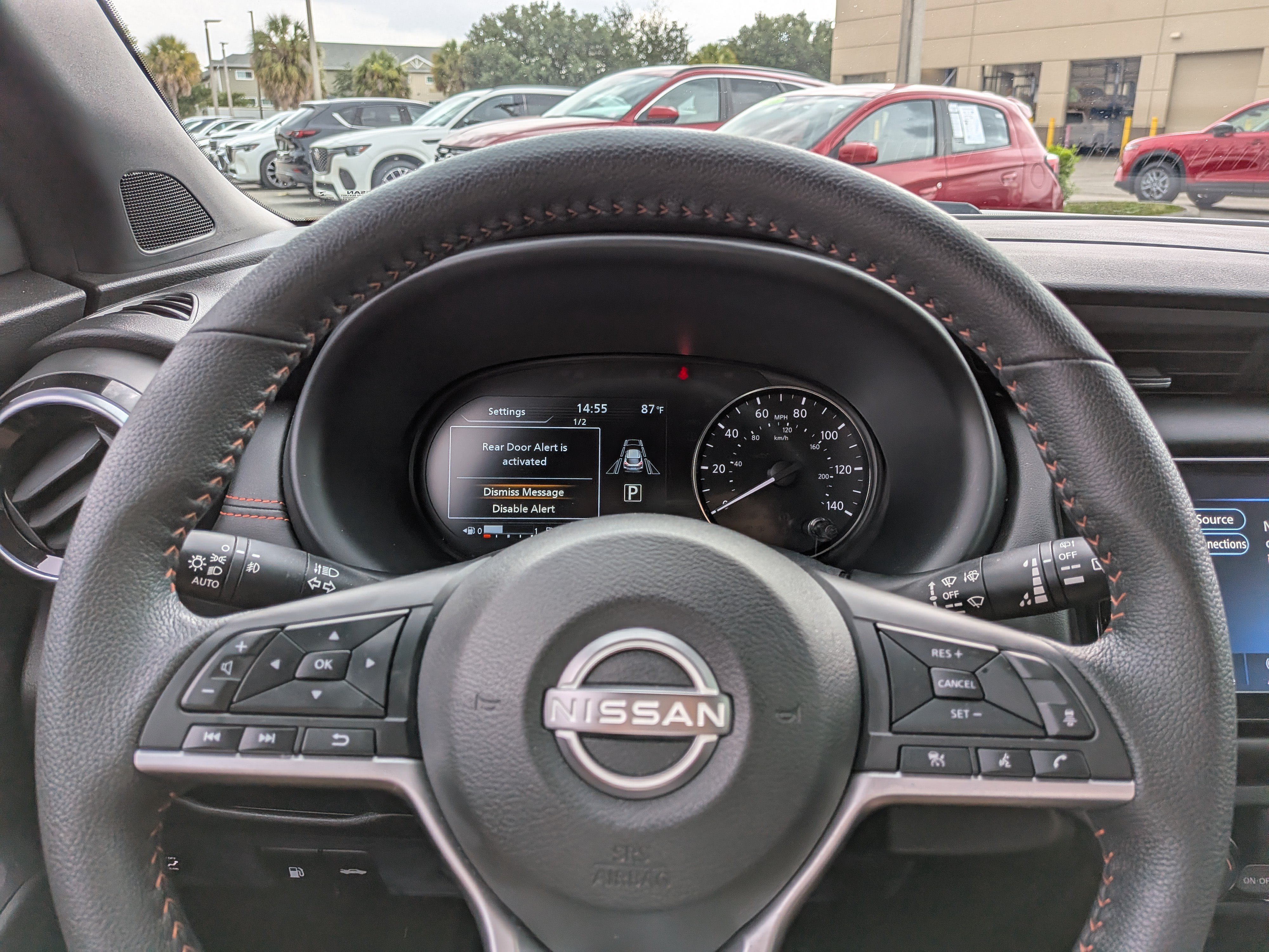 Used 2022 Nissan Kicks SR w/ Interior Electronics Package FWD image 26