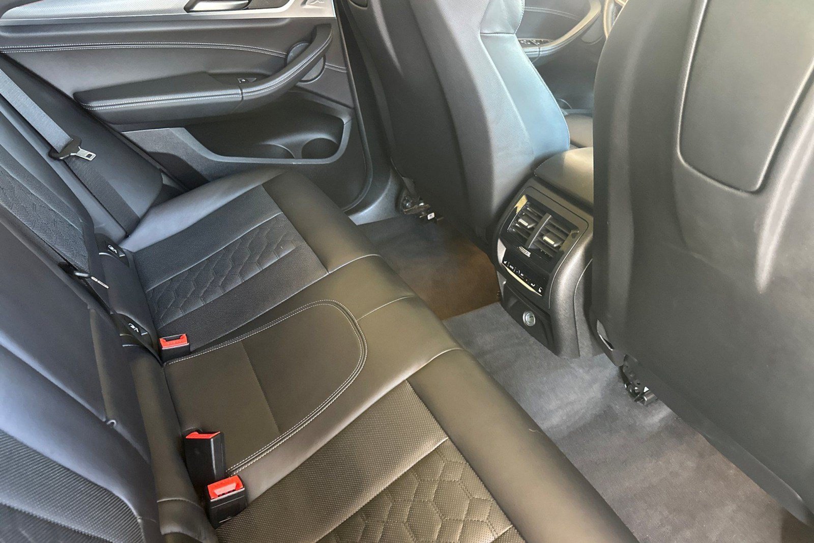 Used 2020 BMW X4 M w/ Executive Package AWD/4WD image 34