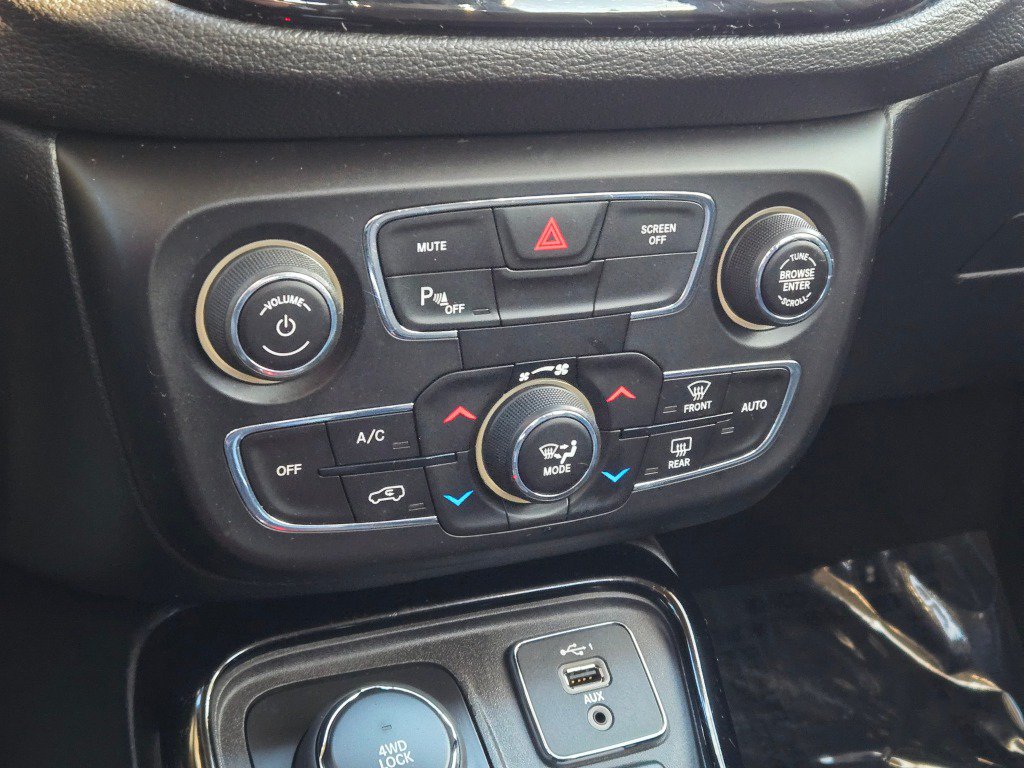 Used 2019 Jeep Compass Limited w/ Safety & Security Group AWD/4WD image 25