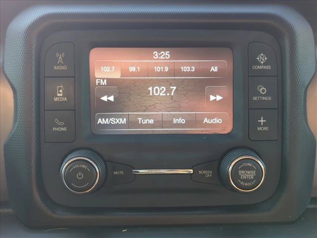 Used 2021 Jeep Wrangler Unlimited Sport AWD/4WD image 13