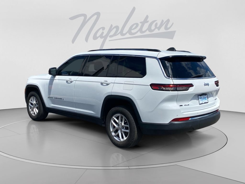 Used 2021 Jeep Grand Cherokee L Laredo w/ Luxury Tech Group I AWD/4WD image 3