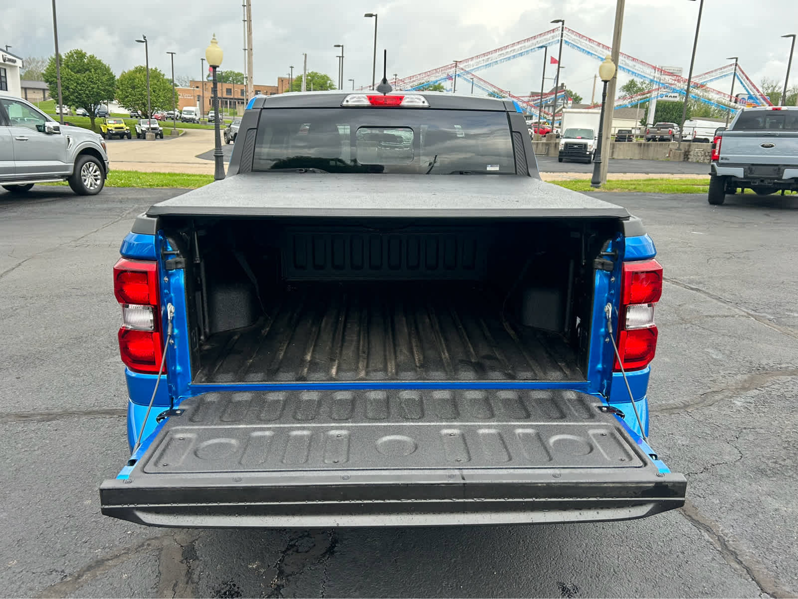 New 2025 Ford Maverick Lobo image 9