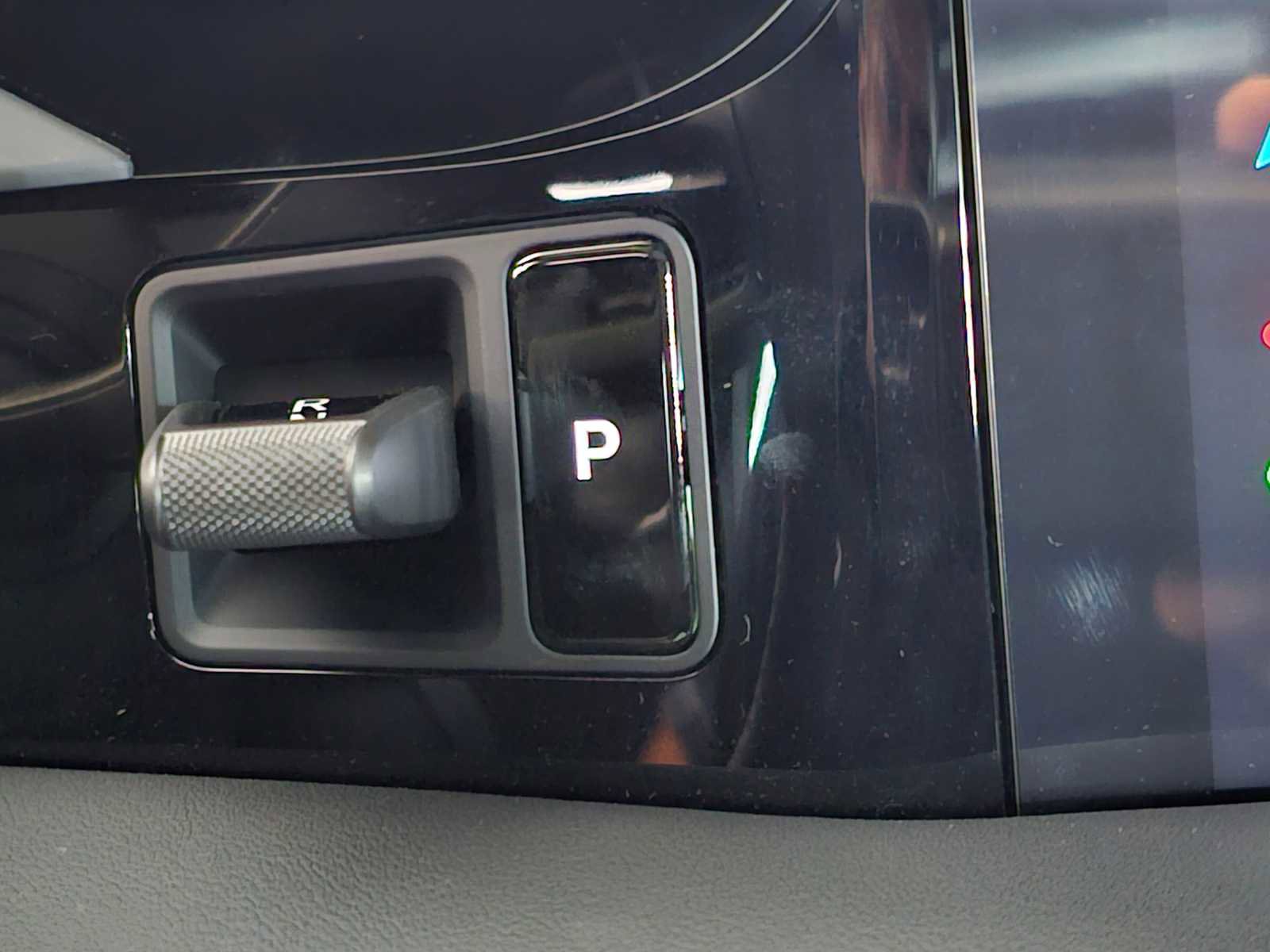 New 2025 Porsche Taycan image 34