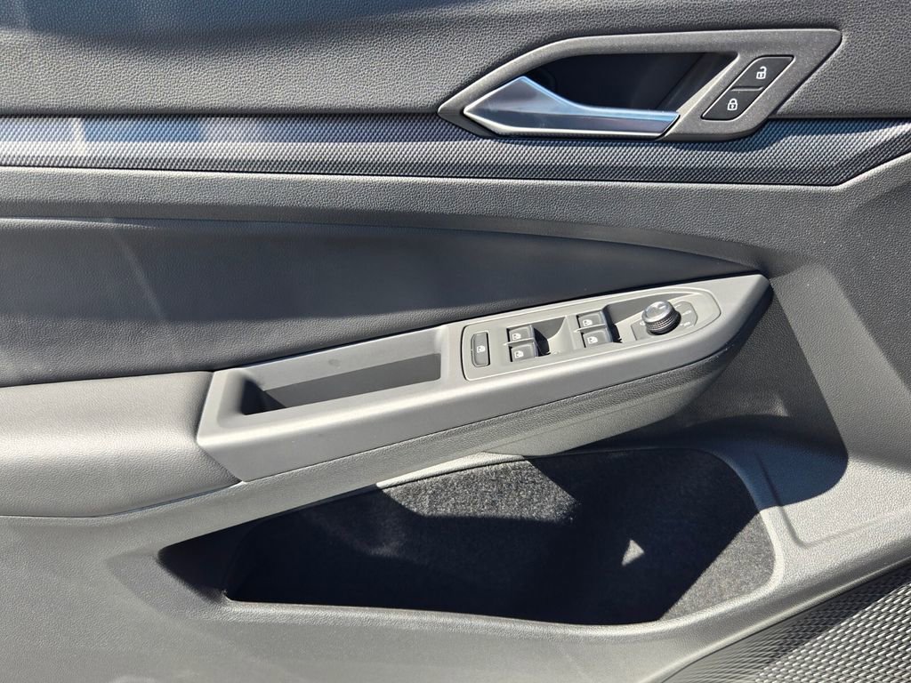 New 2026 Volkswagen Golf image 14