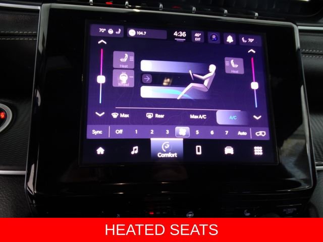 Certified 2025 Jeep Grand Cherokee Laredo X w/ Luxury Tech Group I image 15