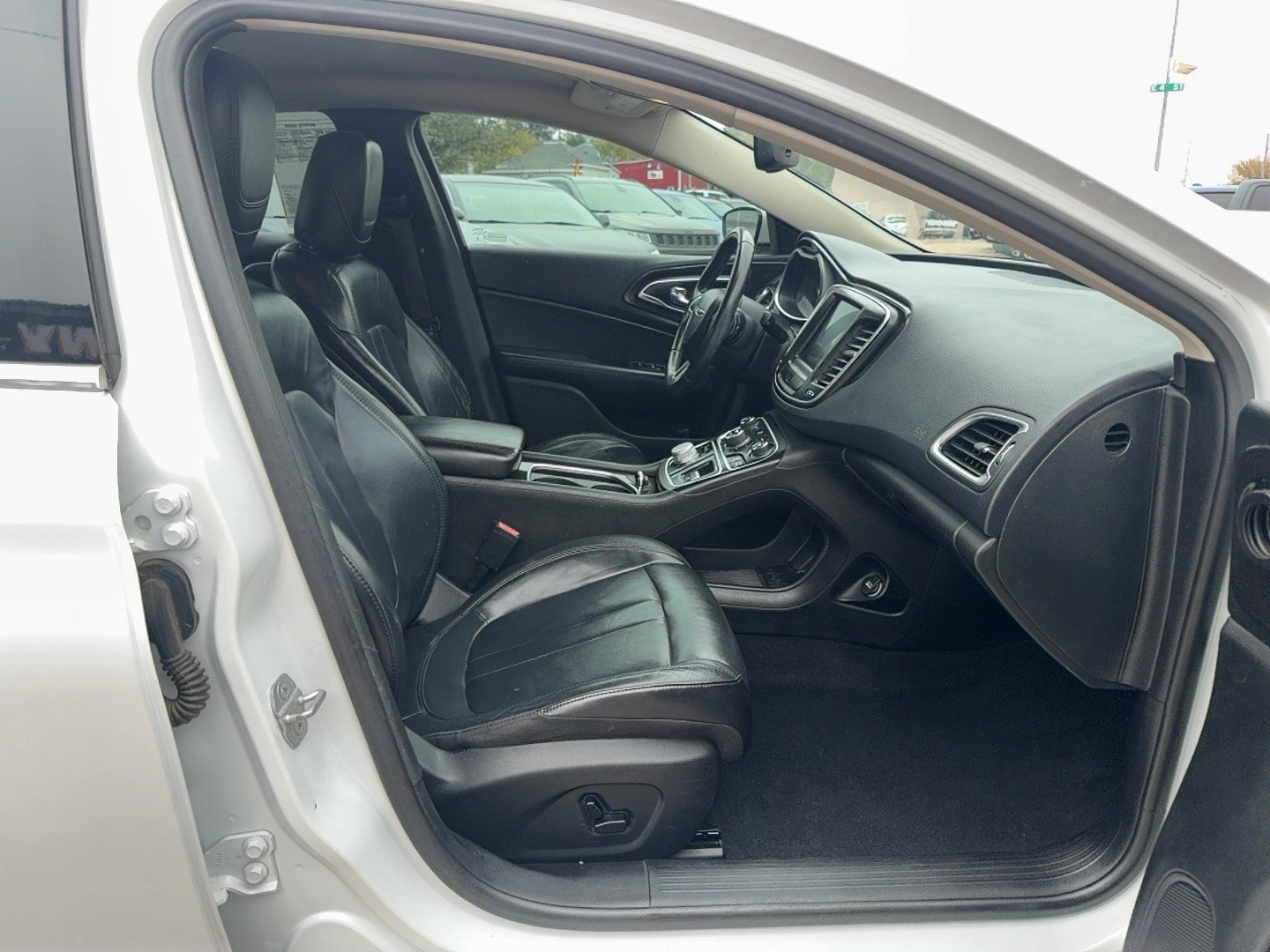 Used 2015 Chrysler 200 C w/ Navigation & Sound Group I FWD image 21