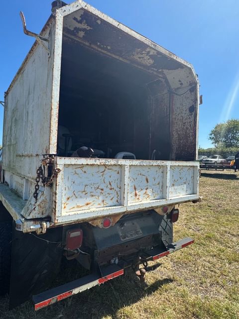 Used 1999 Ford F350 2WD SuperCab DRW Super Duty image 11