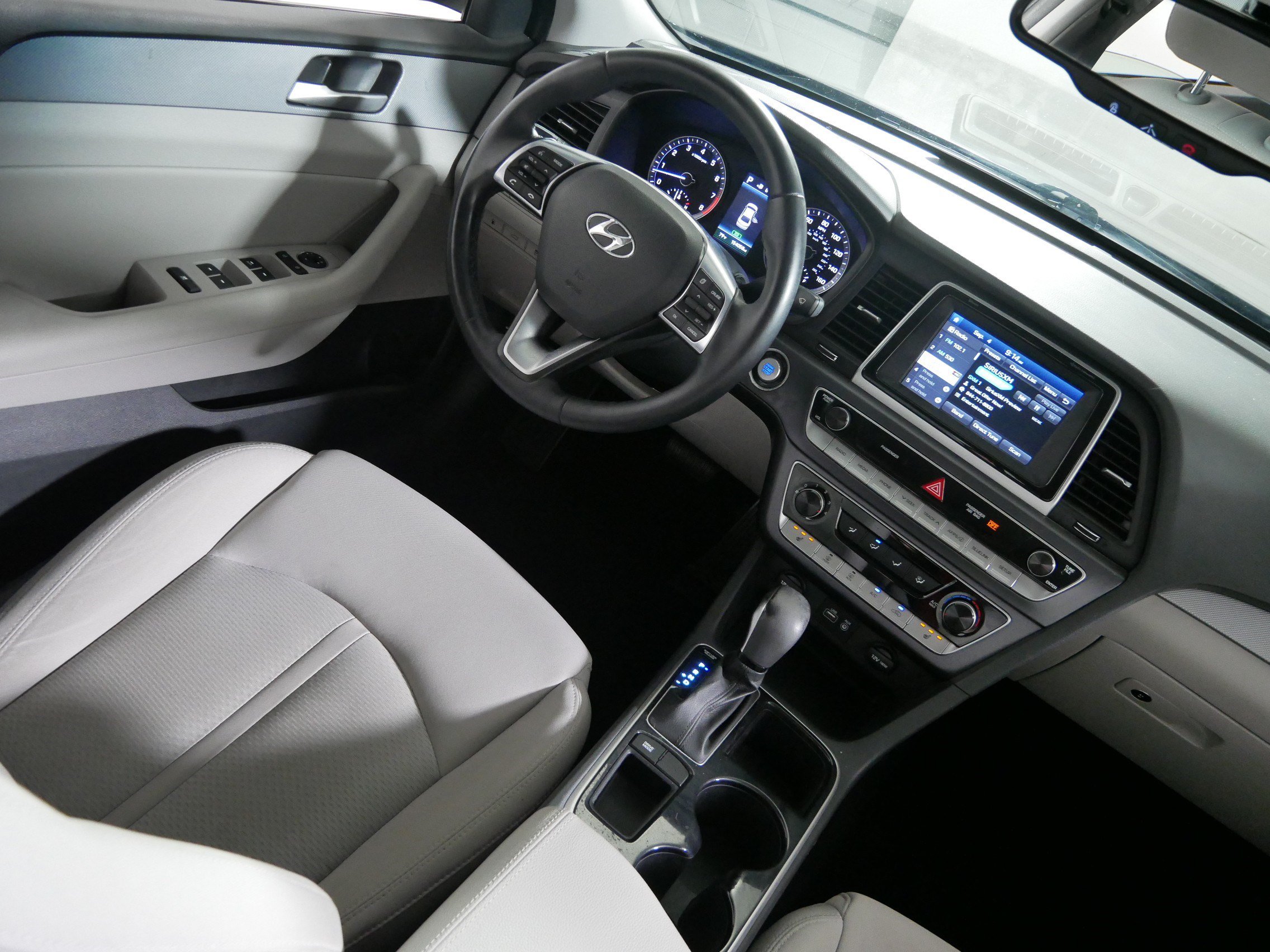 Used 2018 Hyundai Sonata SEL FWD image 9
