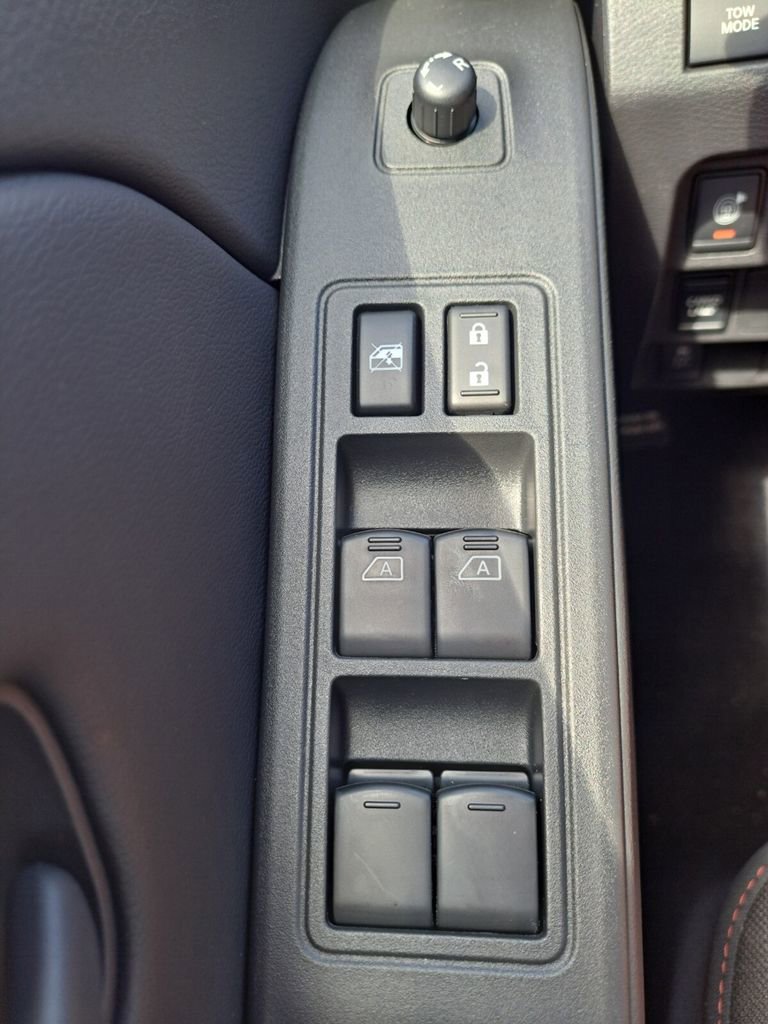 New 2026 Nissan Frontier Pro-X w/ Pro-X Convenience Package image 15