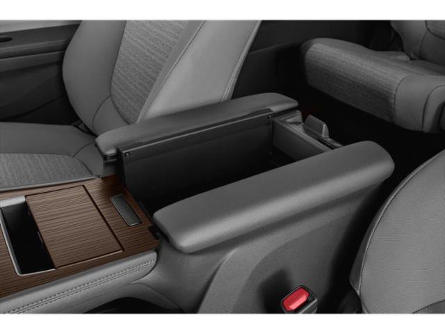Used 2021 Toyota Sienna LE FWD image 14