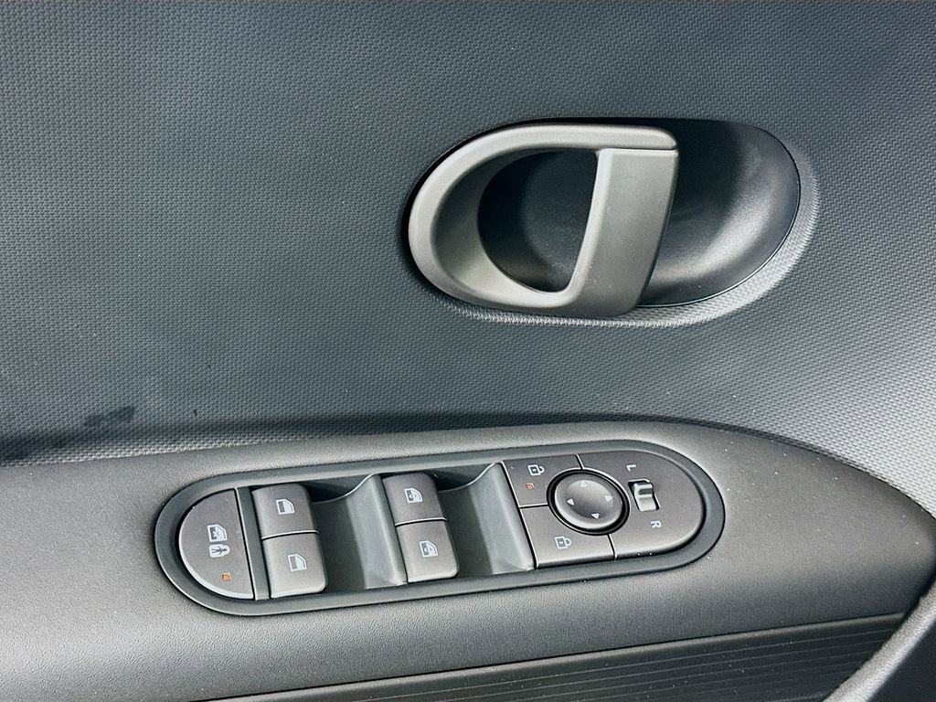 New 2026 Hyundai Ioniq 5 SEL image 18