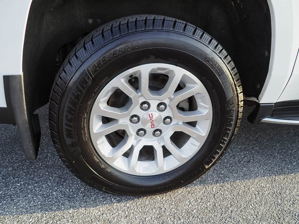 Used 2017 GMC Yukon XL SLT w/ Open Road Package image 38