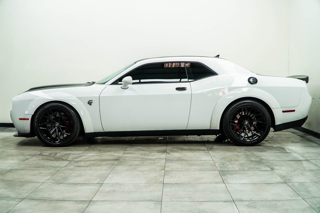 Used 2019 Dodge Challenger SRT Hellcat Redeye image 8