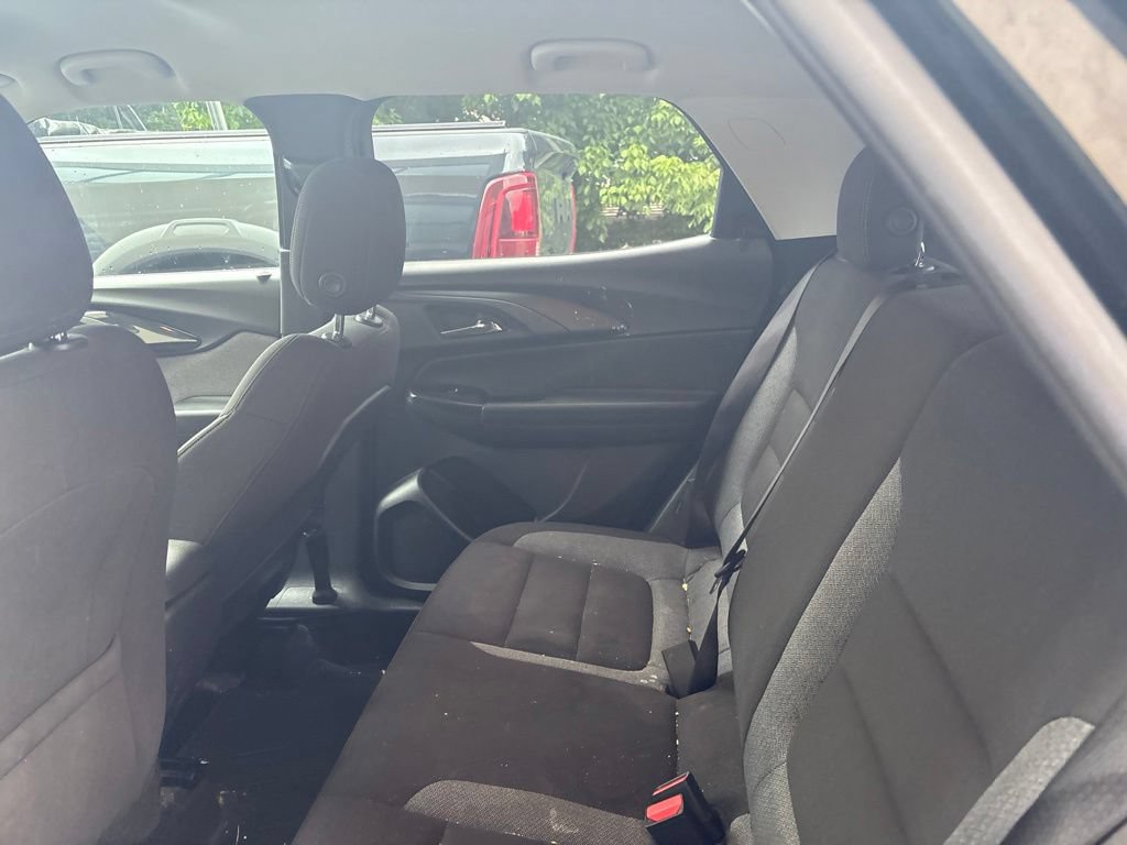 Used 2023 Chevrolet TrailBlazer LT FWD image 11