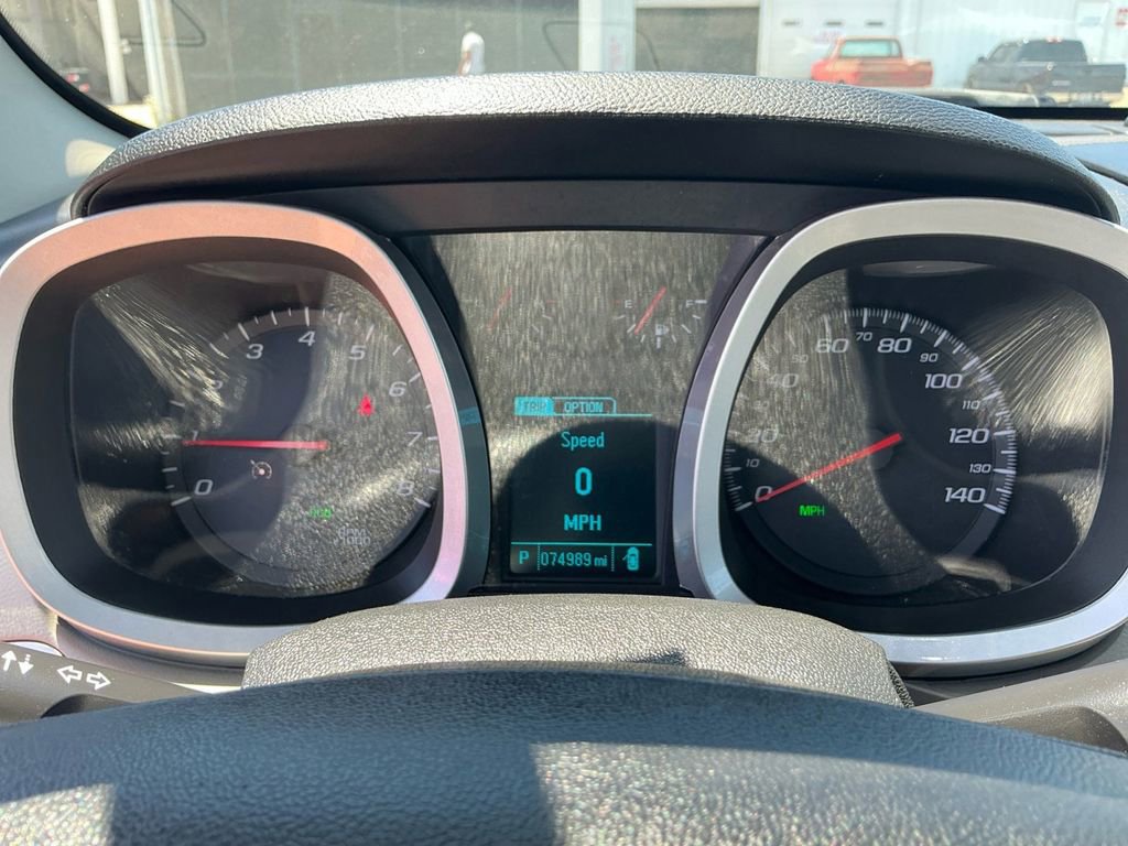 Used 2017 Chevrolet Equinox Premier w/ Enhanced Convenience Package FWD image 19