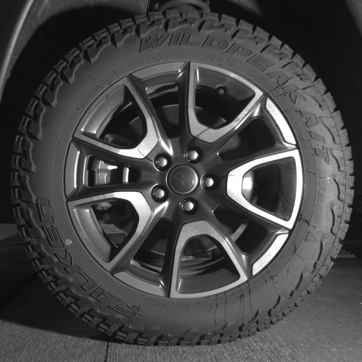 Used 2025 Jeep Compass Trailhawk AWD/4WD image 11