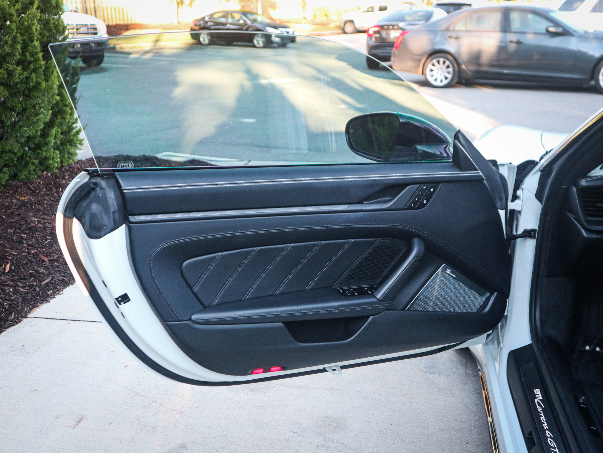 Used 2025 Porsche 911 Carrera 4 GTS image 16