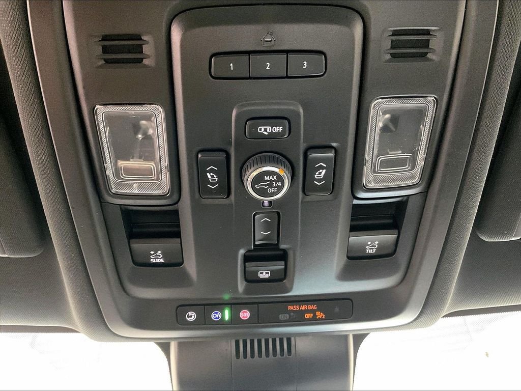 Used 2024 Chevrolet Tahoe High Country w/ Advanced Technology Package AWD/4WD image 27