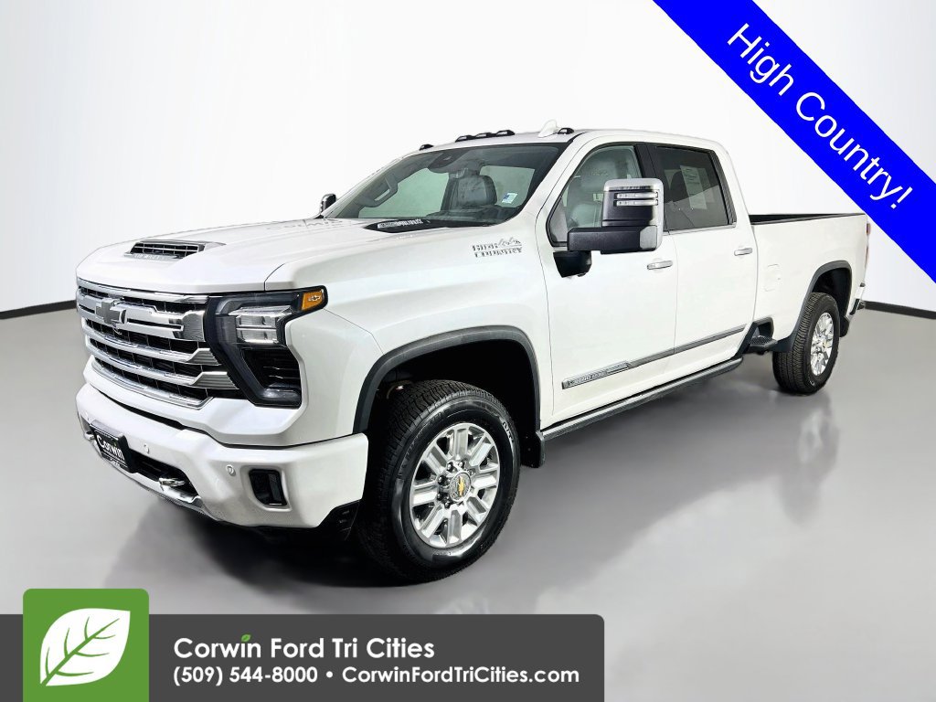 Used 2024 Chevrolet Silverado 3500 High Country w/ High Country Premium Package AWD/4WD image 4