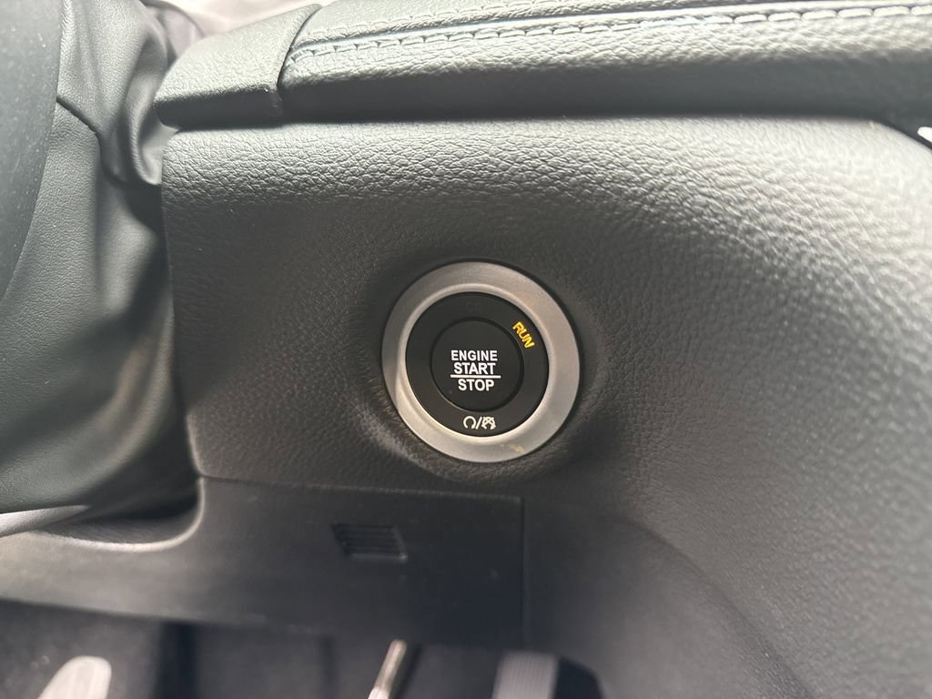 New 2026 Chrysler Pacifica Select image 27