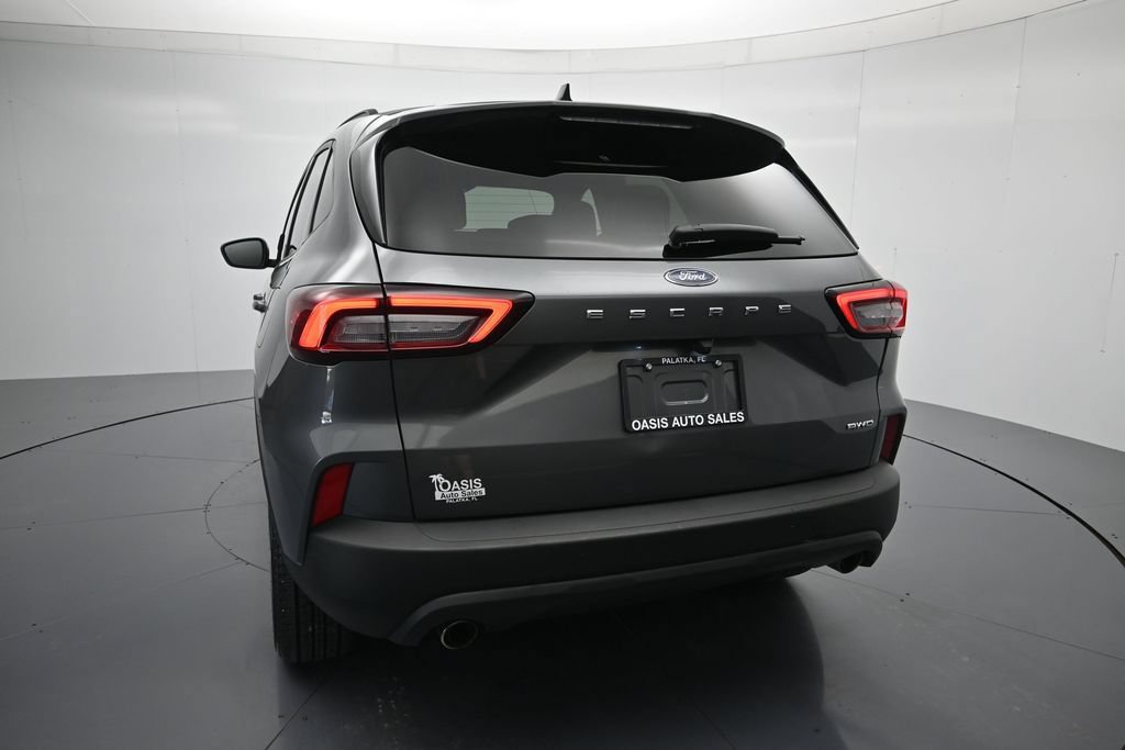 Used 2025 Ford Escape ST-Line Select AWD/4WD image 23