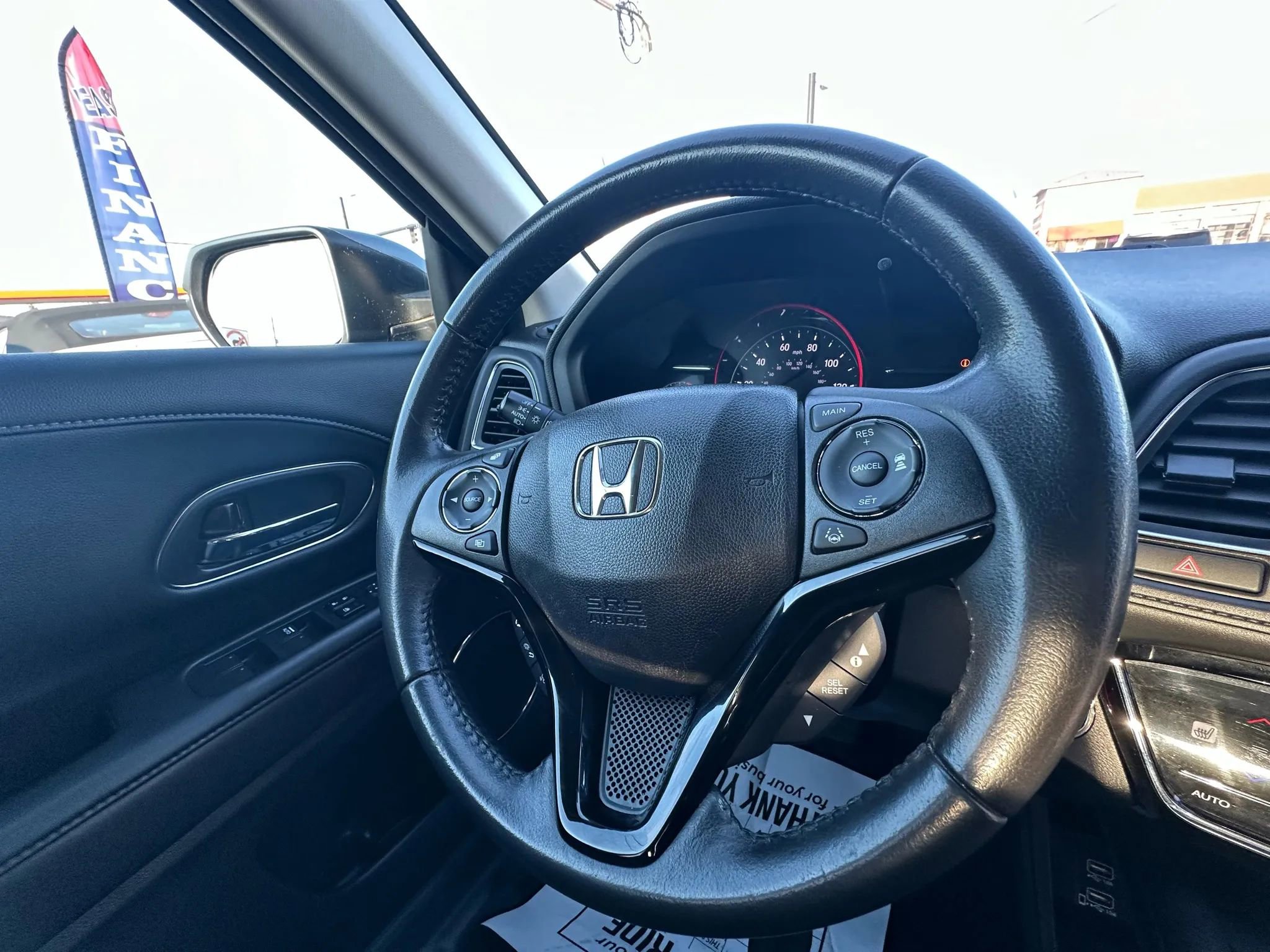 Used 2019 Honda HR-V Touring image 29
