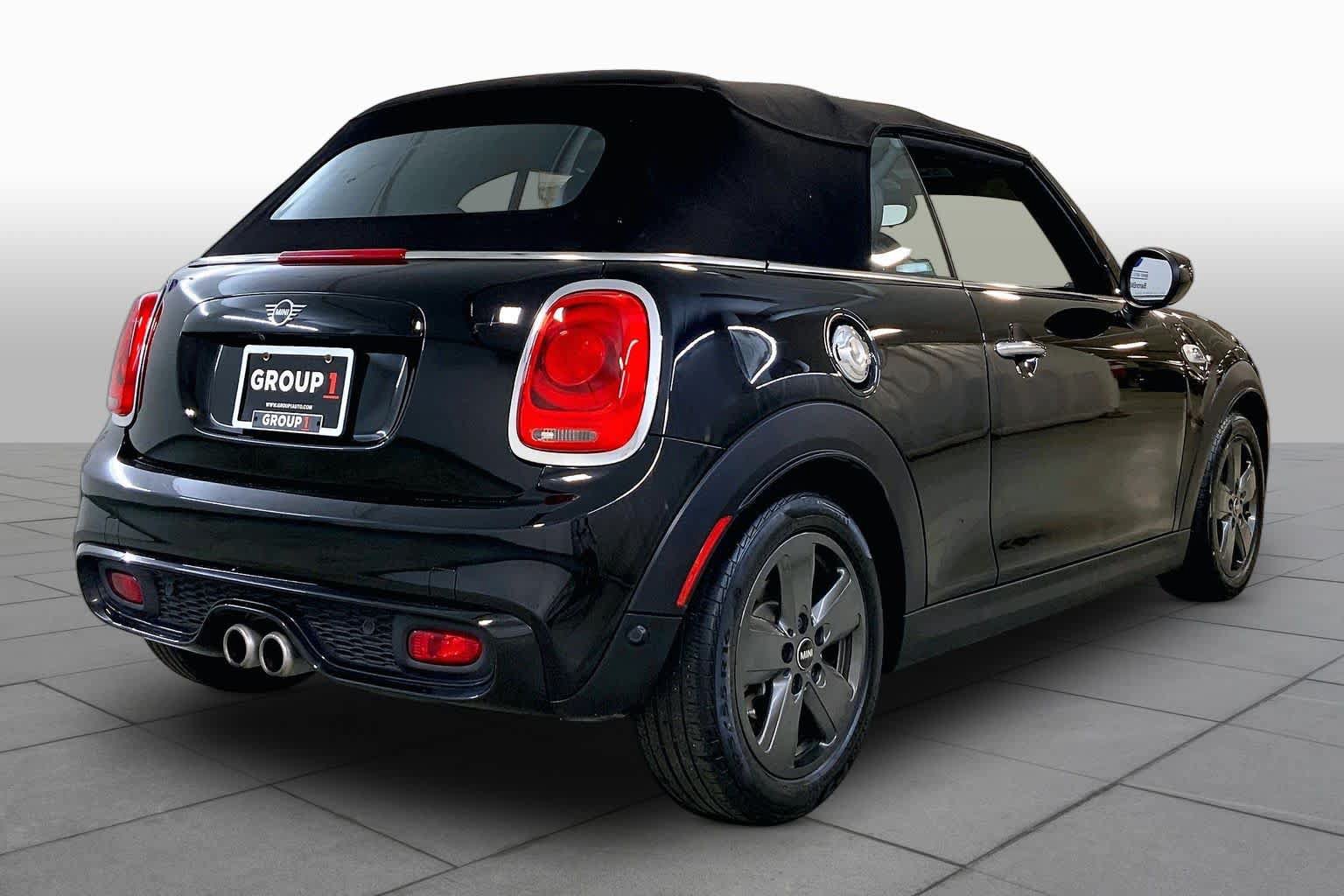 Used 2021 MINI Cooper S FWD image 12