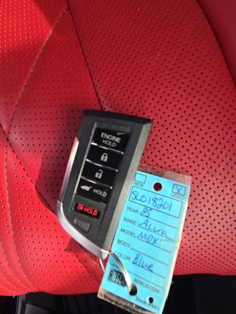 Used 2025 Acura MDX A-Spec image 35