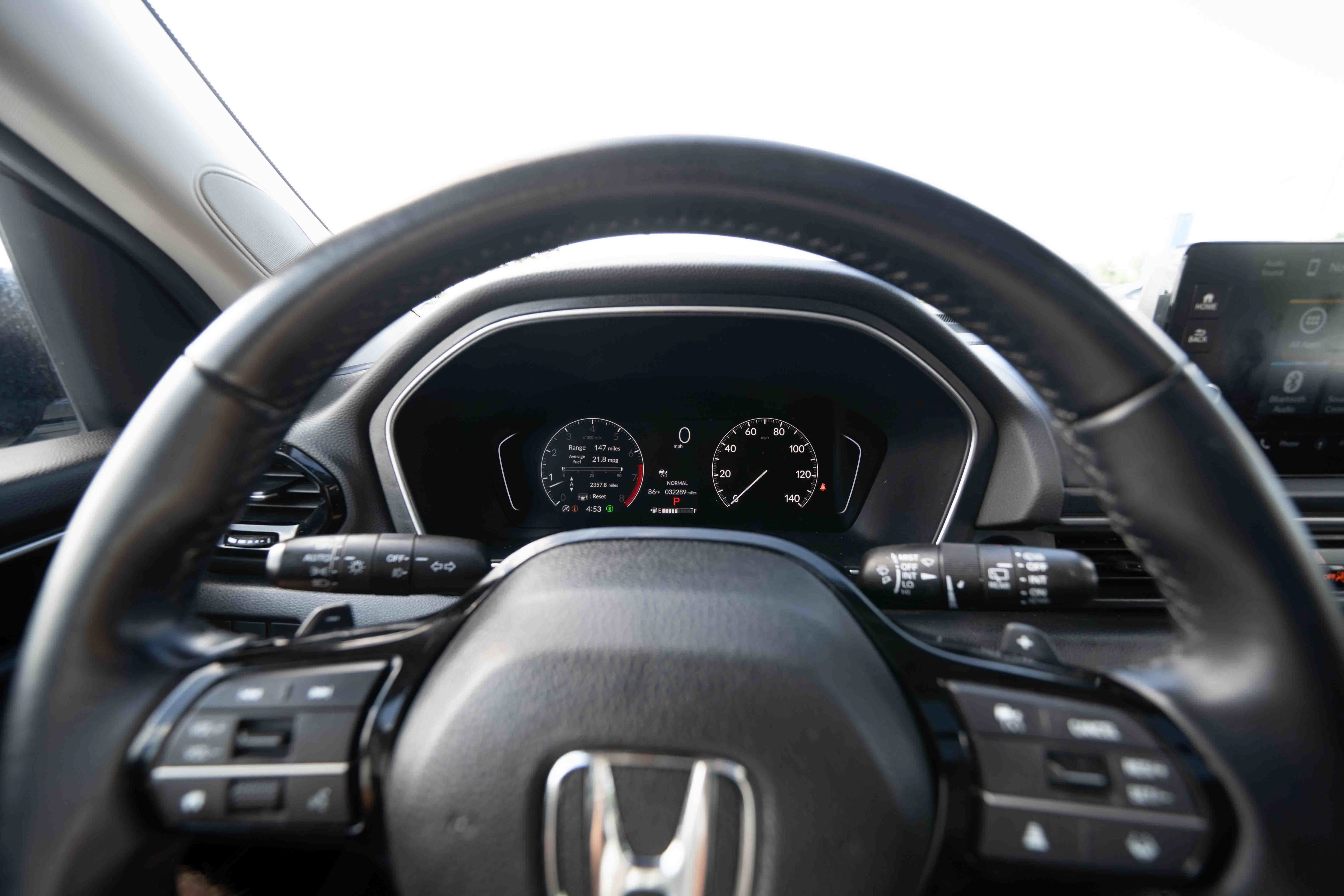 Used 2025 Honda Pilot Touring image 15