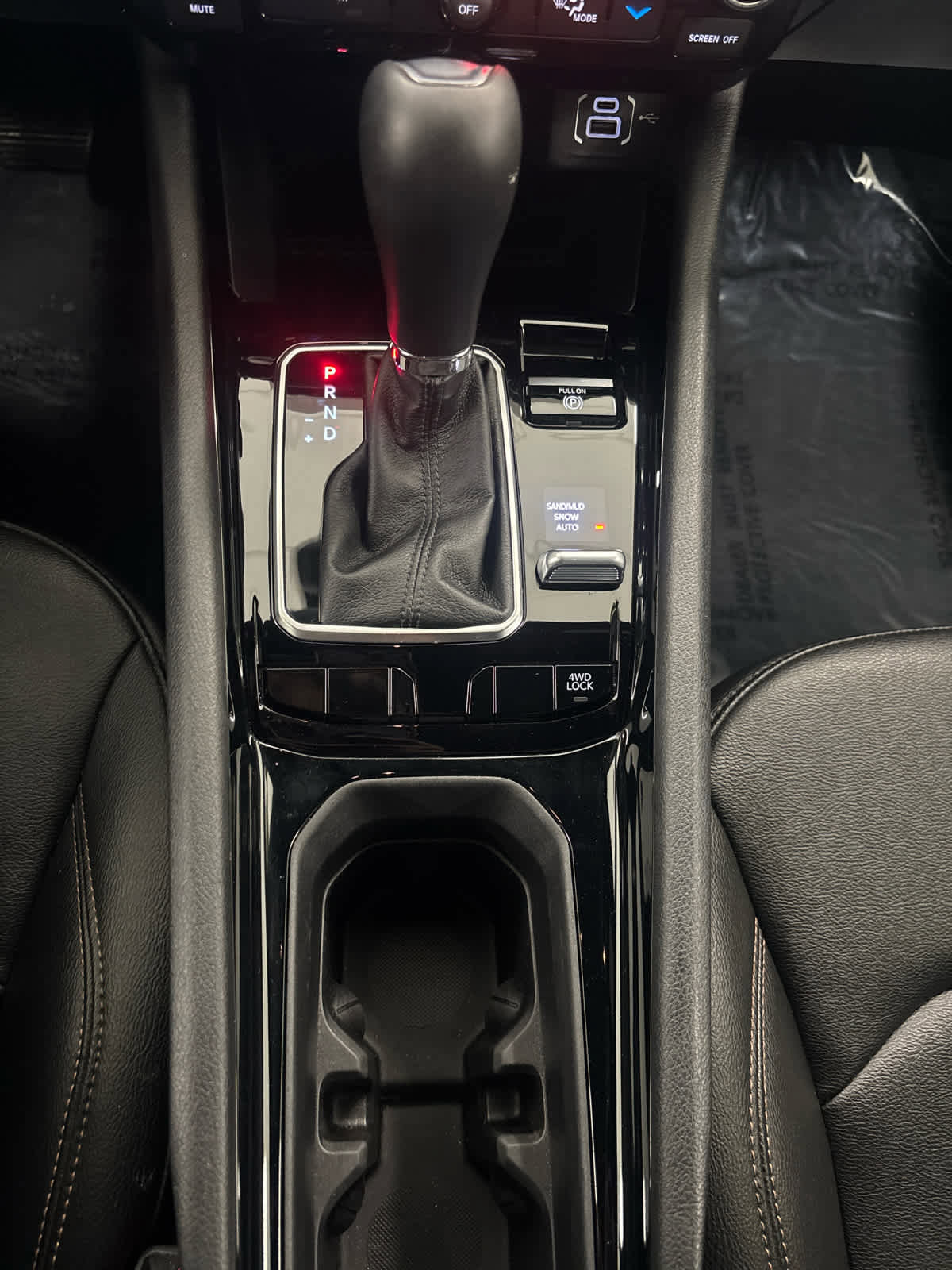 Used 2024 Jeep Compass Limited image 28