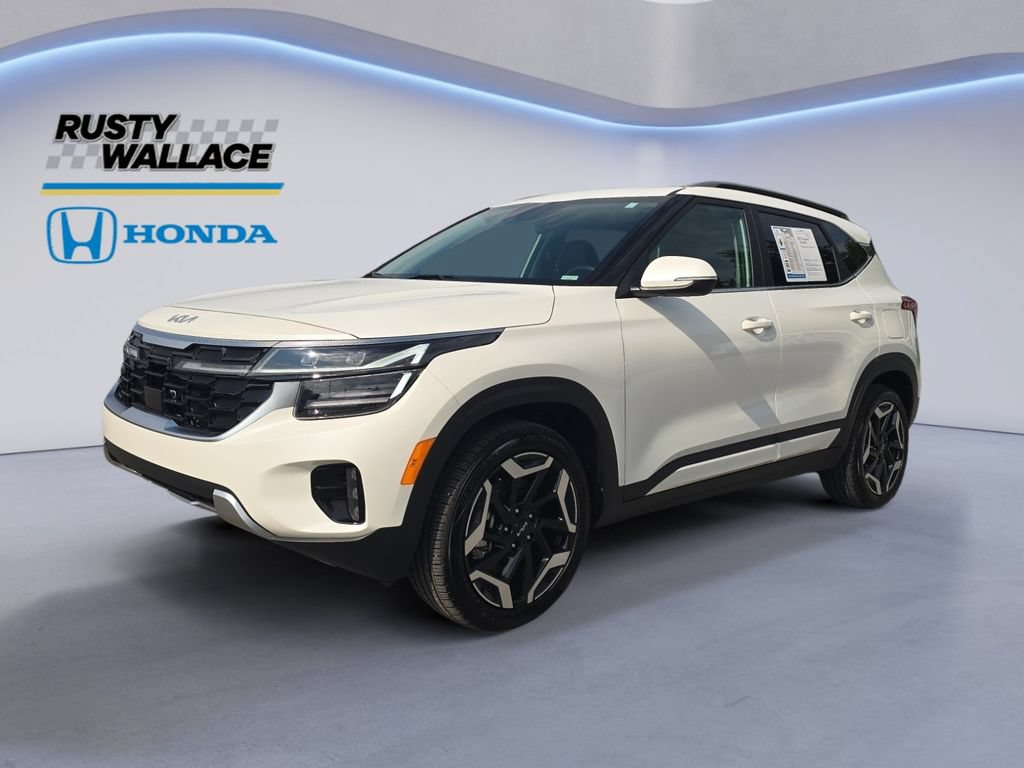 Used 2025 Kia Seltos SX w/ SX Sunroof Package AWD/4WD image 1