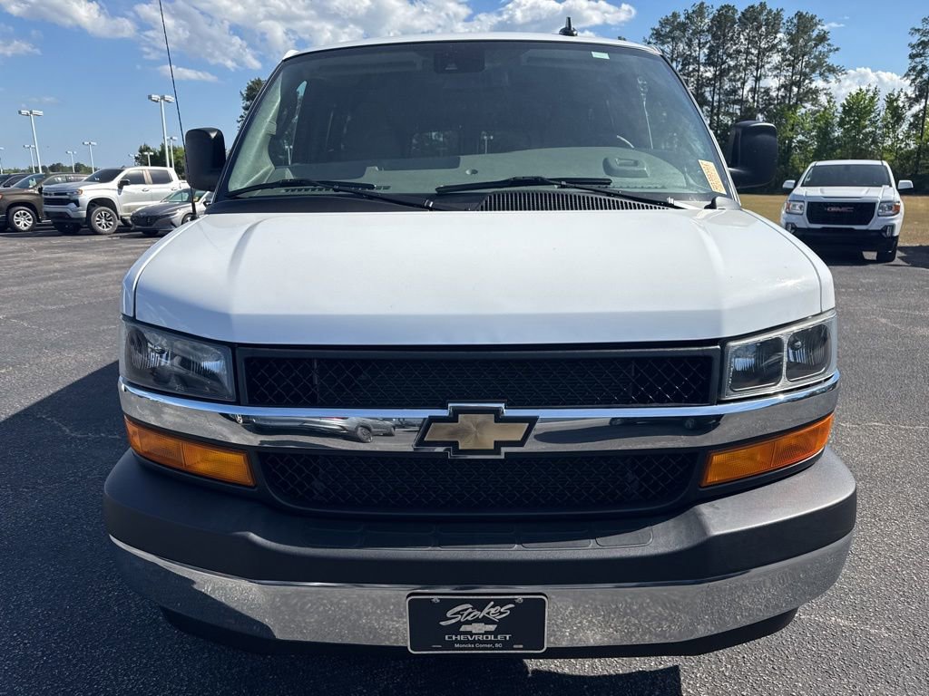 Used 2024 Chevrolet Express 3500 LT w/ LT Preferred Equipment Group RWD image 10