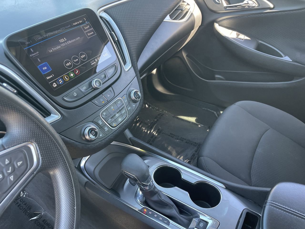 Used 2024 Chevrolet Malibu LT image 25