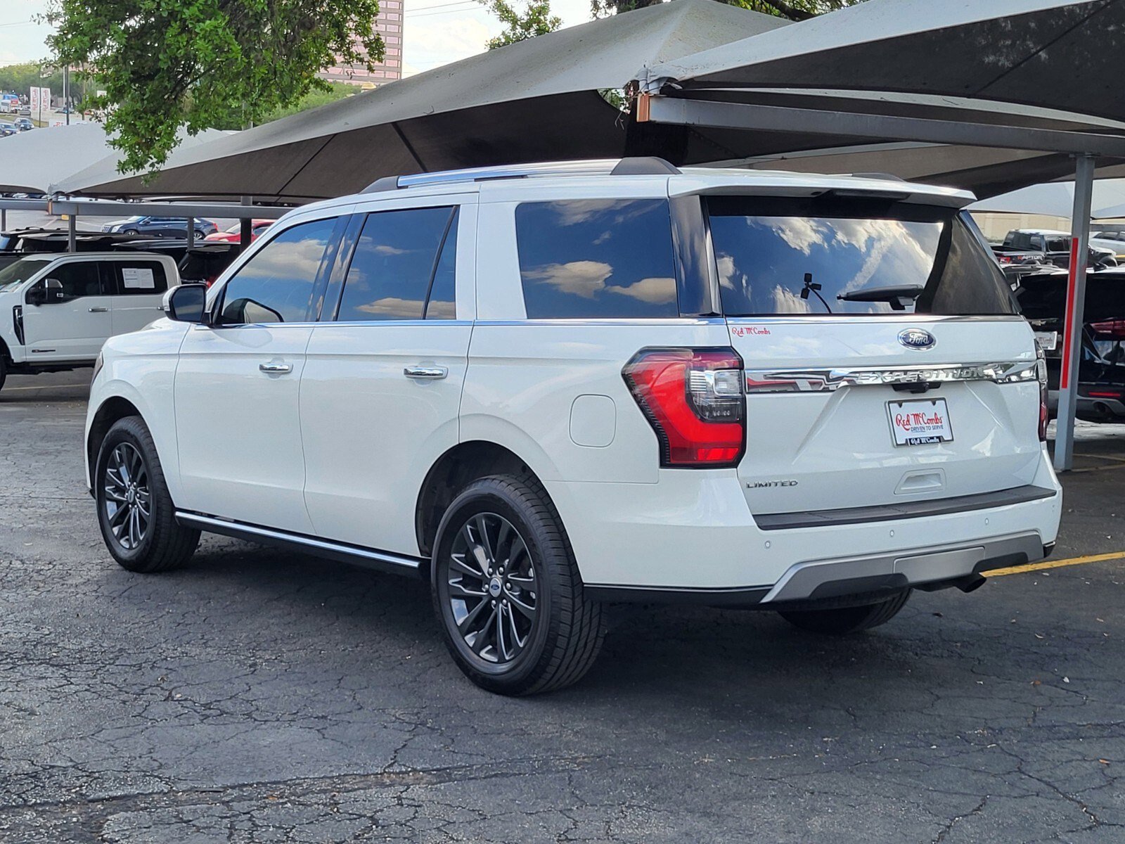 Certified 2021 Ford Expedition Limited image 6