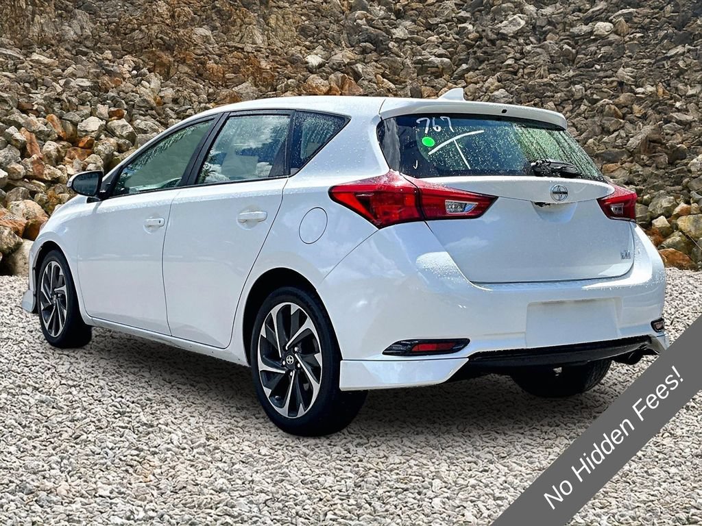 Used 2016 Scion iM FWD image 10
