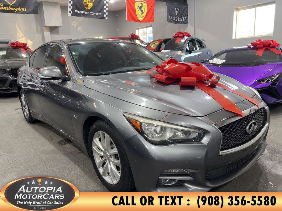 Used 2017 INFINITI Q50 3.0t Premium w/ Driver Assistance Package image 7