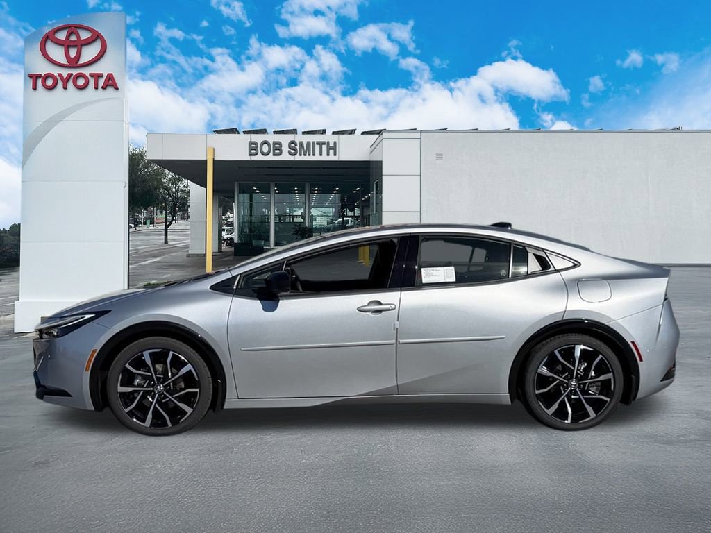 New 2026 Toyota Prius Plug-In Hybrid FWD image 8