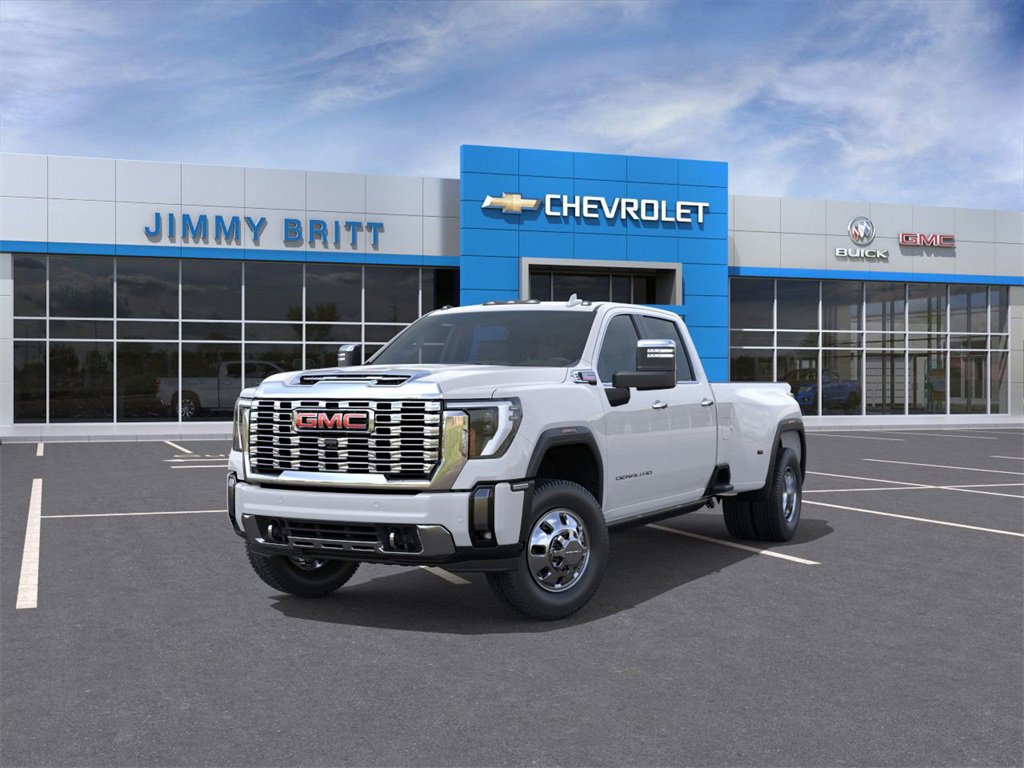 New 2026 GMC Sierra 3500 Denali image 8