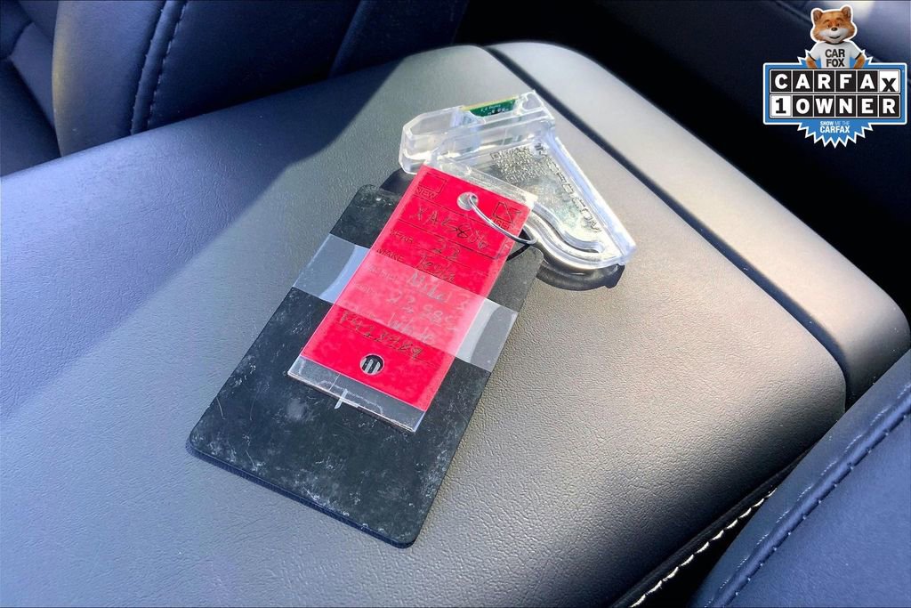 Used 2023 Tesla Model 3 Standard Range image 12