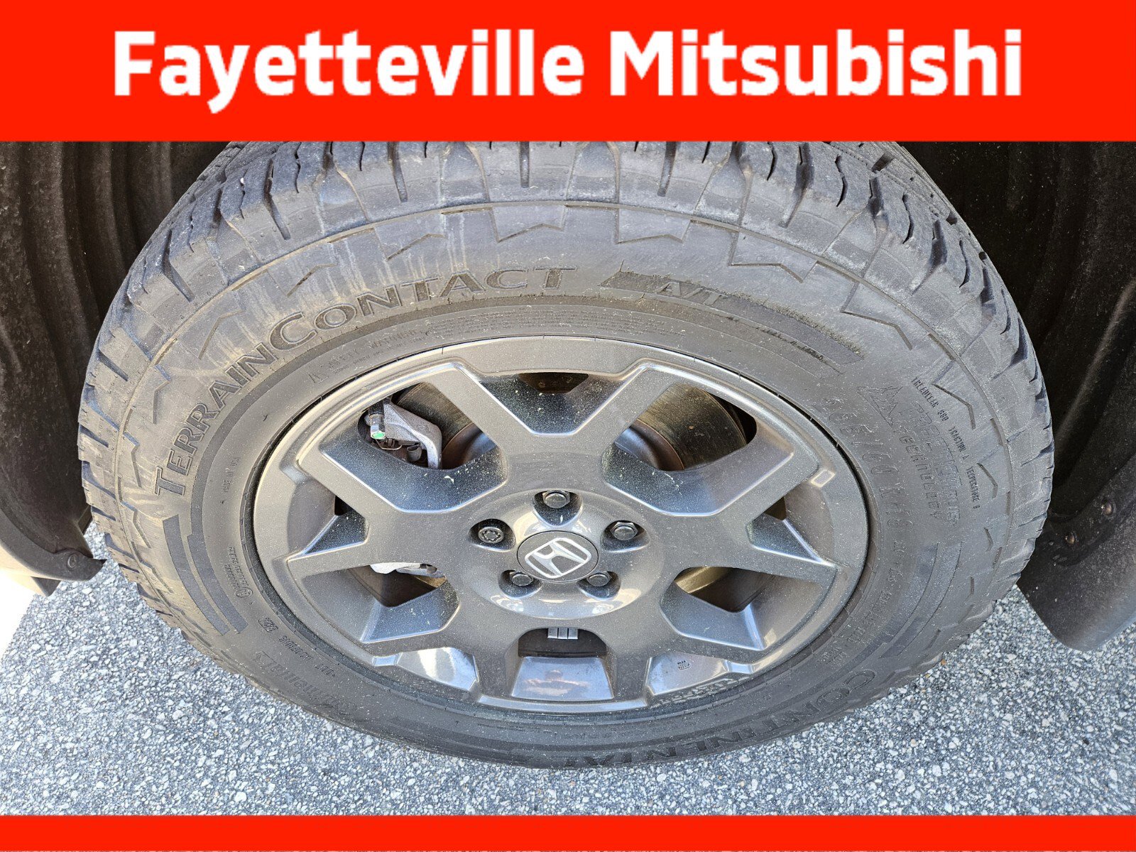 Used 2025 Honda Pilot TrailSport image 12